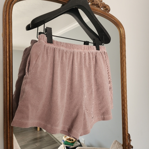 Tularosa  Ribbed Shorts - Picture 3 of 3